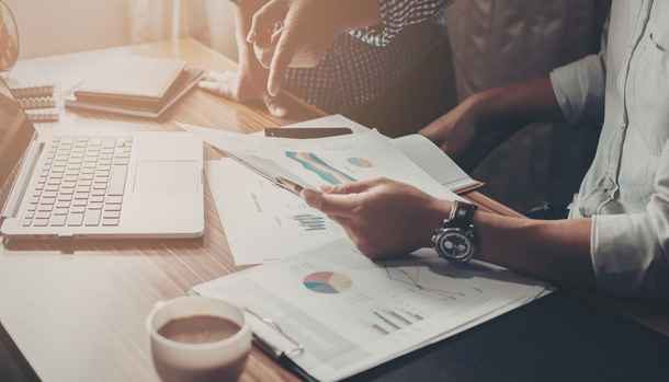 Benefits of Drug Safety and Reporting Training With Qinecsa